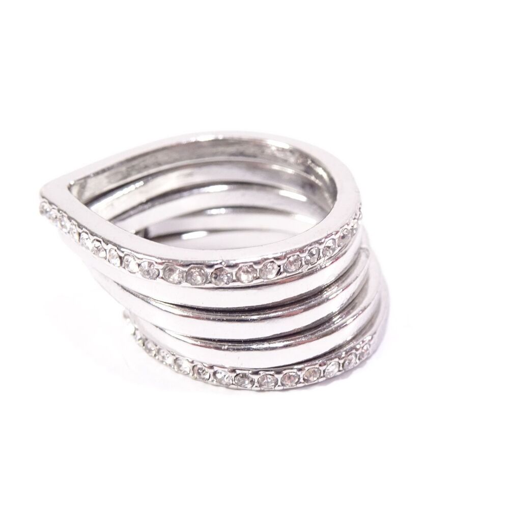 Banana Republic Women's Silver Crystal Pave V Stackable Ring Sz 6 NWT 45 - Picture 1 of 13